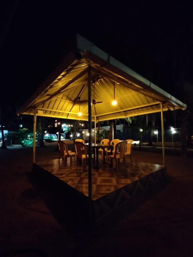 Kalyānpur Hangout מראה חיצוני תמונה
